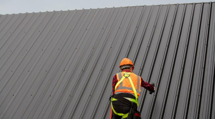 Professional Flat Roofing Installation in Pioneer, CA